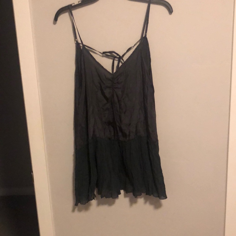 Free People open back tunic tank 💙